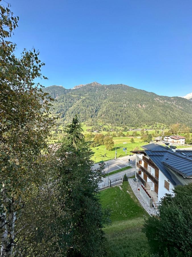 Appartement Mansarda Con Vista à Giustino Extérieur photo